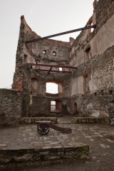 One side of Bolkow castle.